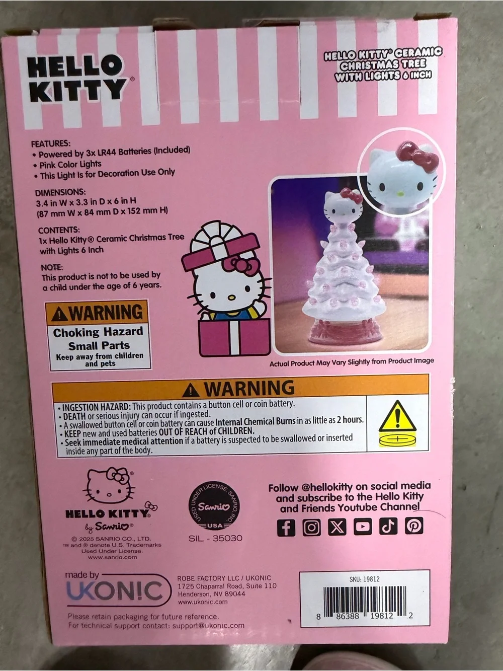 NWT Hello Kitty White & Pink Ceramic Christmas Tree with Lights